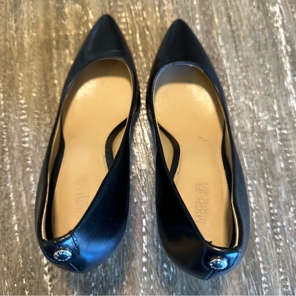 Women's Michael Kors Dorothy Leather Pump Heel Shoes Black, 7M - Picture 4 of 7